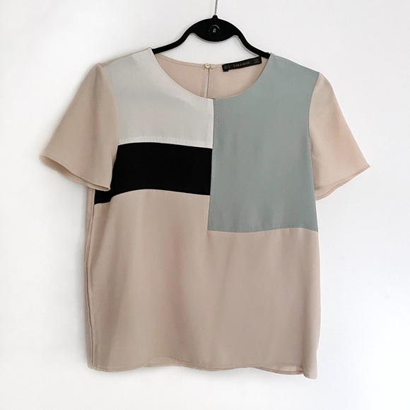 Muted Colour Block T-shirt Blouse - Picture 2 of 4